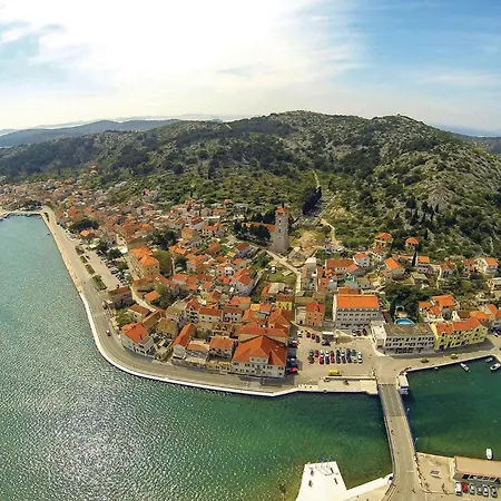 Apartamento 2 Bedroom Nice In Tisno