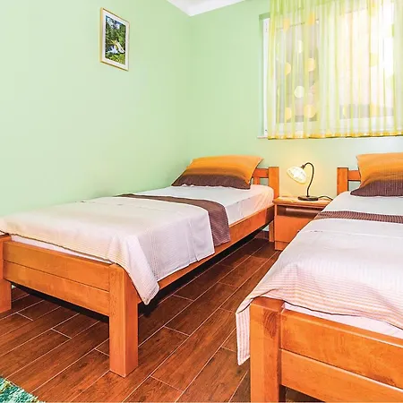 Apartamento 2 Bedroom Nice In Tisno